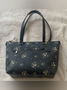 Coach Gallery Tote Bag Rose Boquete SV/Midnight Multi Pattern NWT
